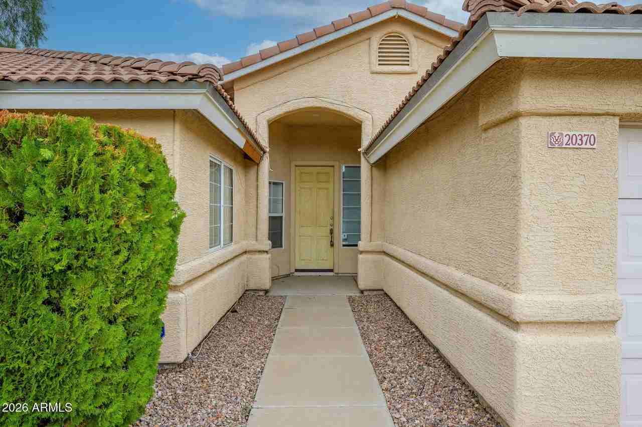 20370 N 65th Dr - Photo 3 of 18