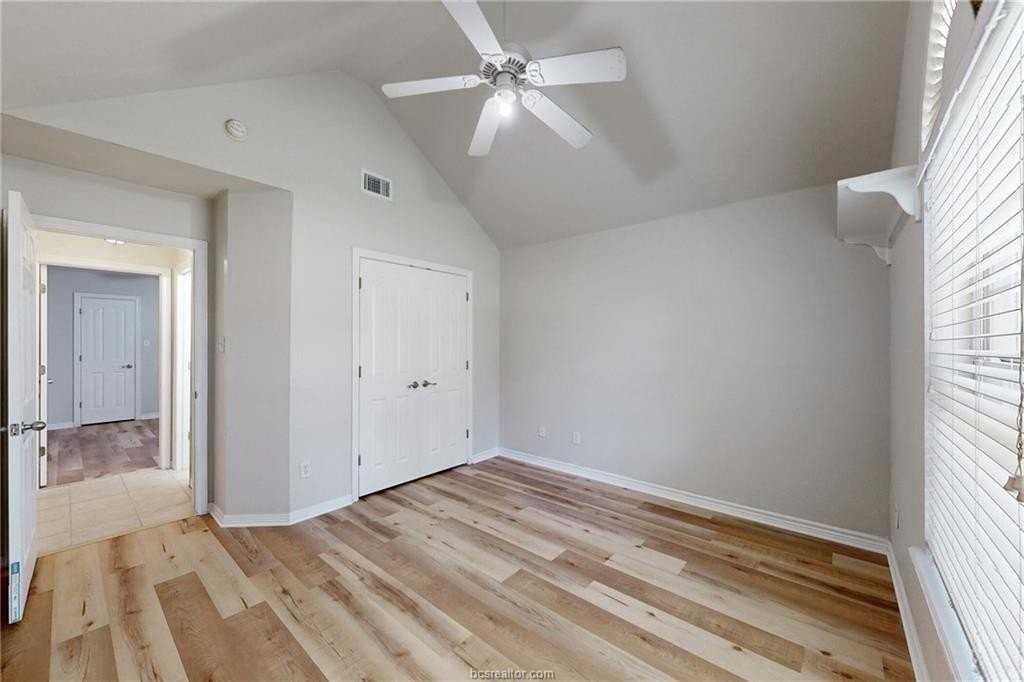 3707 Essen Loop - Photo 4 of 26