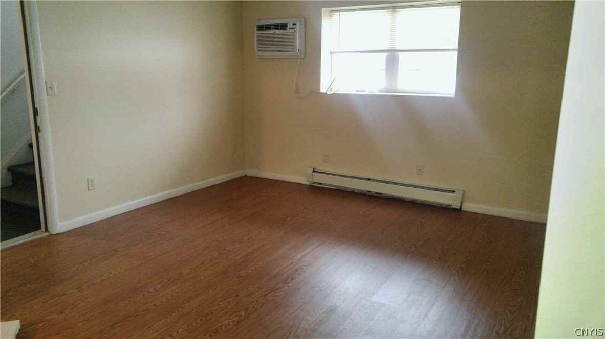 708 North Ave - Photo 5 of 7