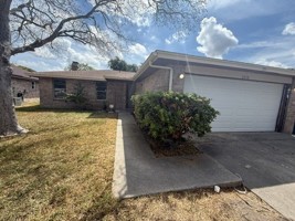 featured image of 2210 Meadowglen Dr