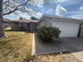 2210 Meadowglen Dr - Photo 1 of 1