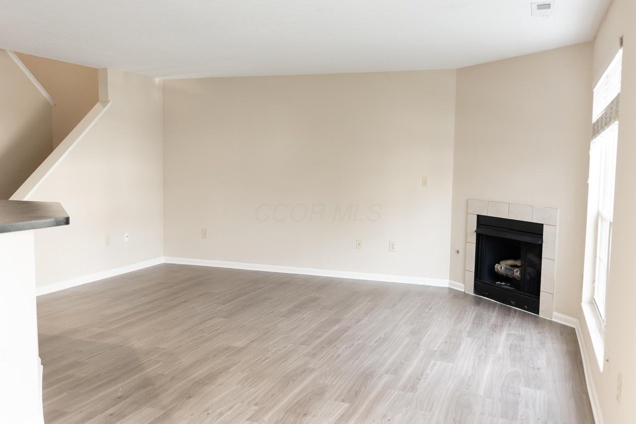 4927 Aspen Pine Blvd - Photo 6 of 17