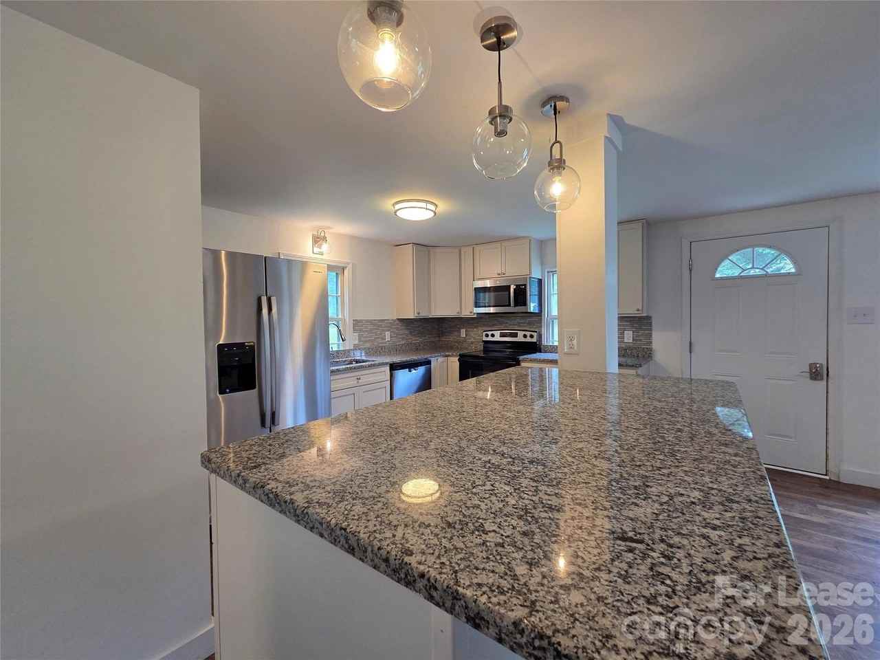 2128 Hodgin St - Photo 5 of 20