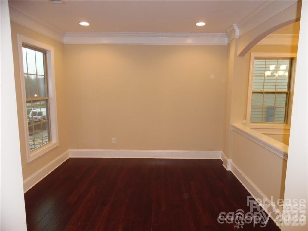 117 Elmrich Ct - Photo 2 of 22
