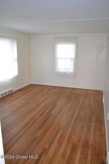 42 Oakwood Dr - Photo 6 of 18