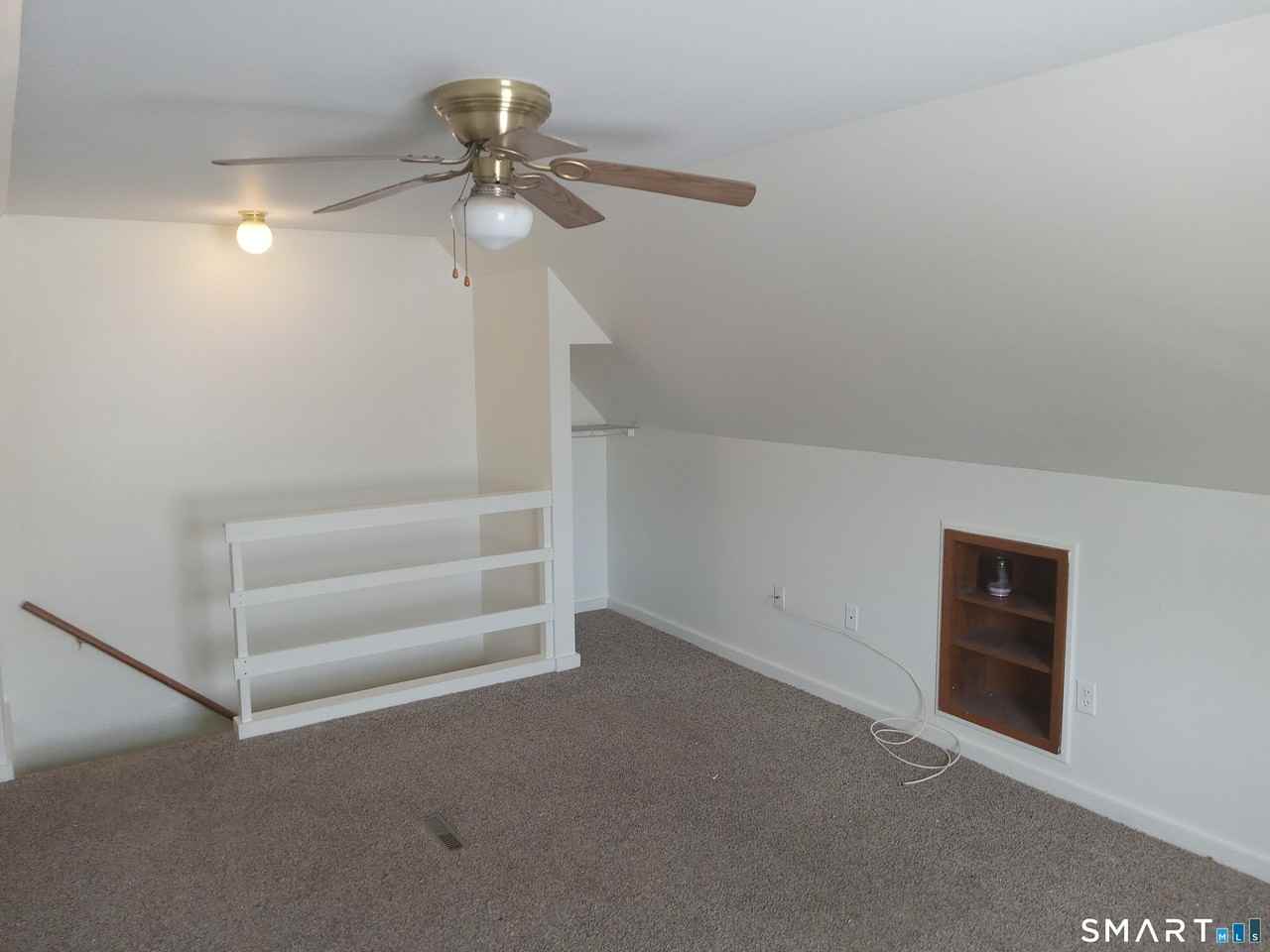 1412 Dixwell Ave #D - Photo 3 of 13