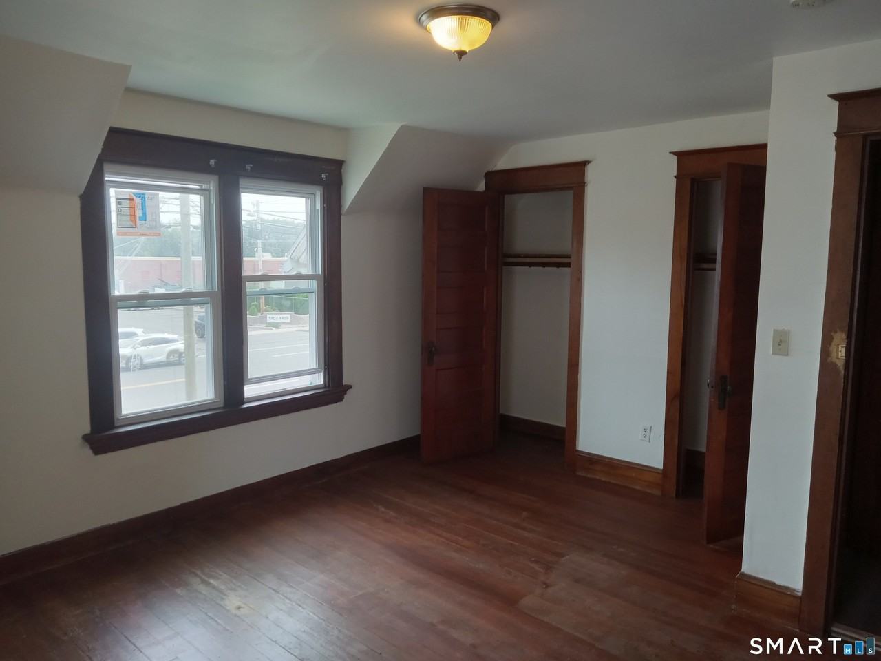 1412 Dixwell Ave #D - Photo 4 of 13