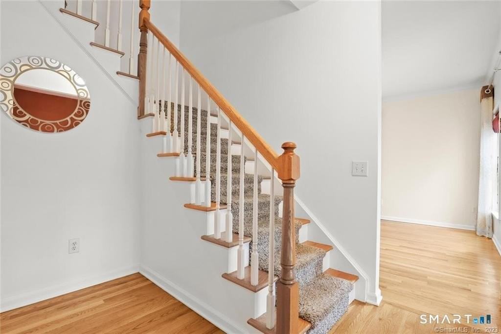 22 Apollo Rd - Photo 3 of 25