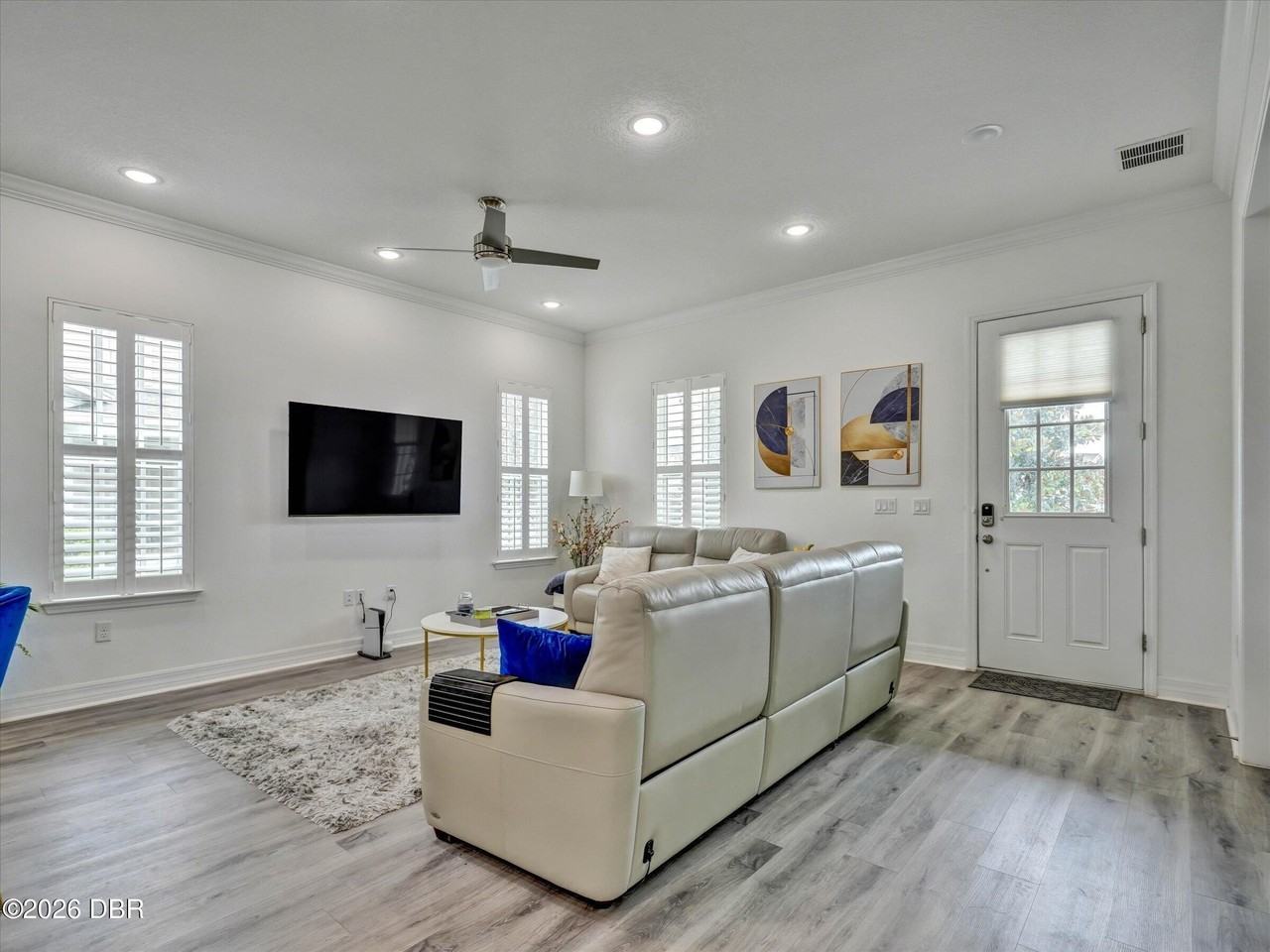 7405 Inlet Pt - Photo 6 of 50