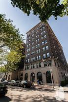 540 W Briar Pl #8D - Photo 1 of 1