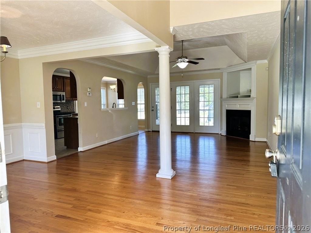 3510 Harbison Ct - Photo 3 of 24
