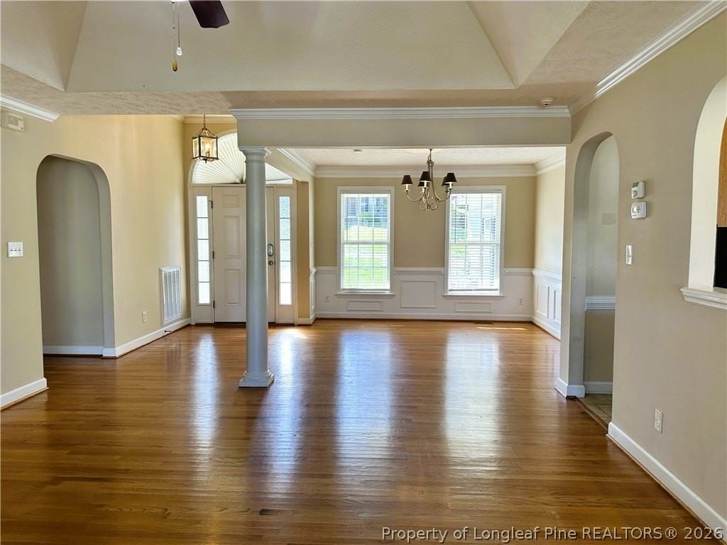3510 Harbison Ct - Photo 4 of 24