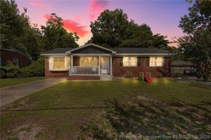 featured image of 6142 Wynnwood Dr
