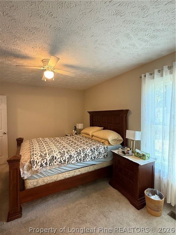 84 Hawksworth Pl - Photo 7 of 13