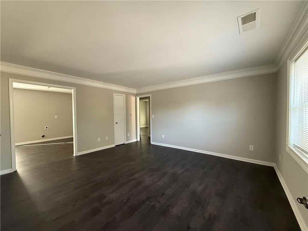 393 Stone Mountain St - Photo 7 of 8