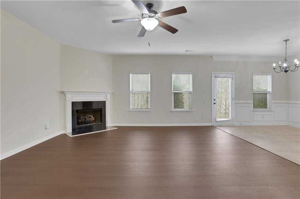 2521 Morgan Chase Dr - Photo 4 of 36