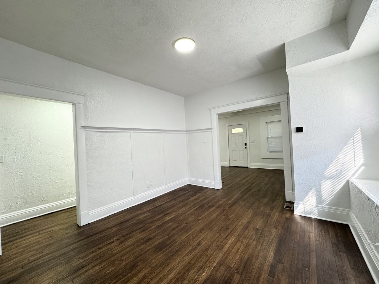 2217 East 37th Street - Photo 6 of 24