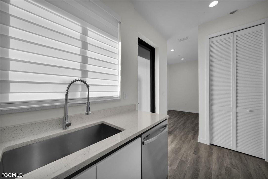 4502 Orchid Blvd #102 - Photo 4 of 24