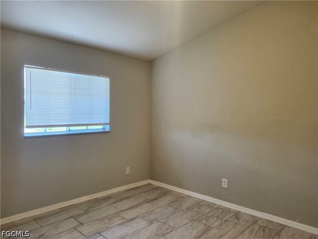 4527 19th St Sw - Photo 7 of 11