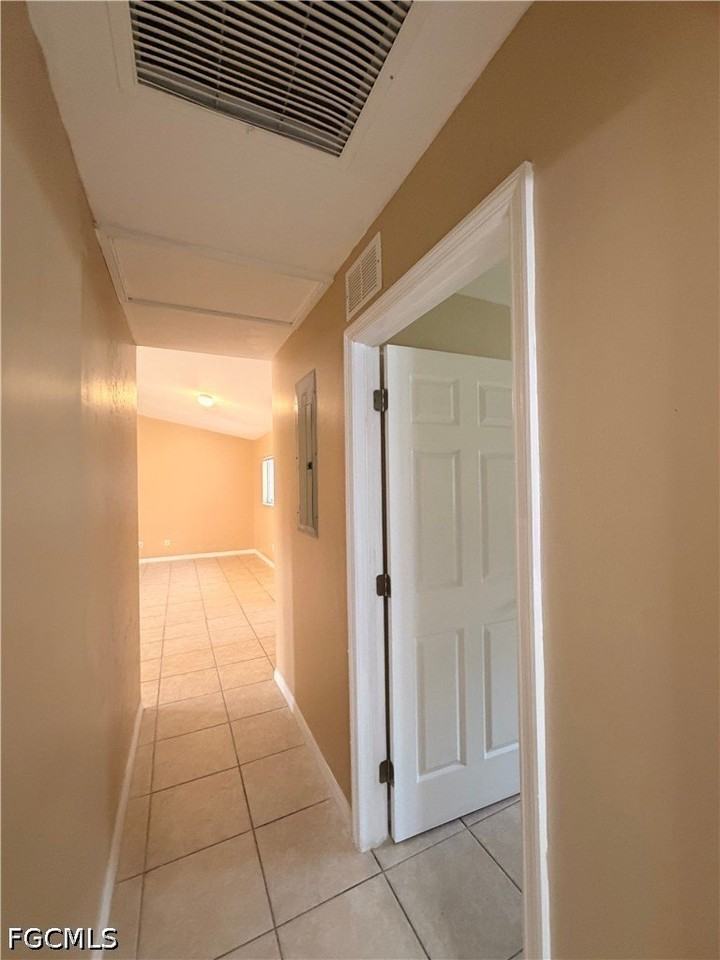 143 Meadow Rd - Photo 5 of 21