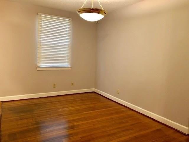 171 General Bullard Ave - Photo 4 of 10