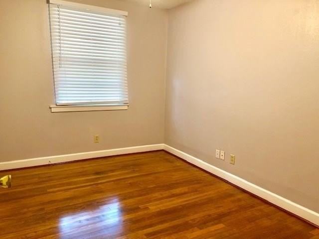 171 General Bullard Ave - Photo 5 of 10