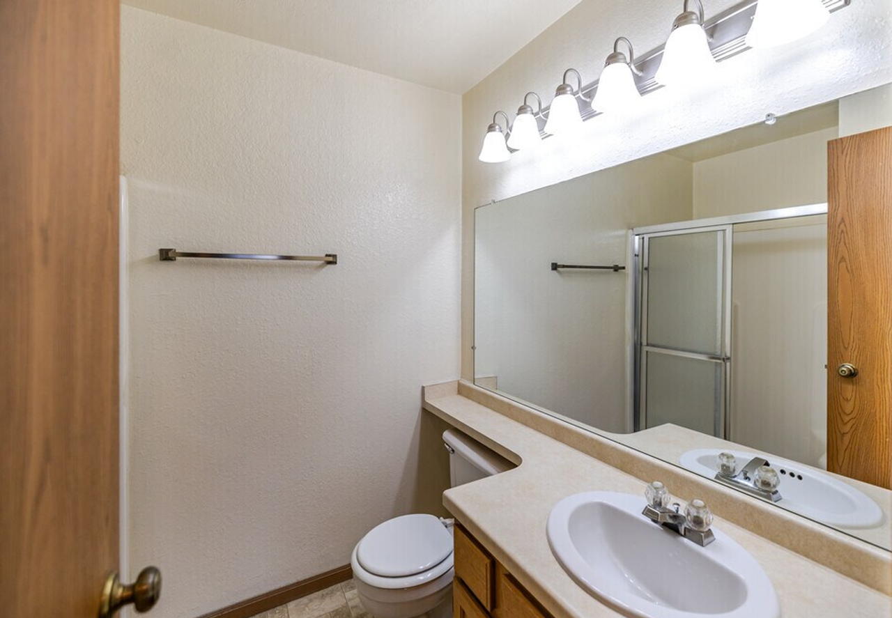 Greenfield Park Apartments - Photo 6 of 24