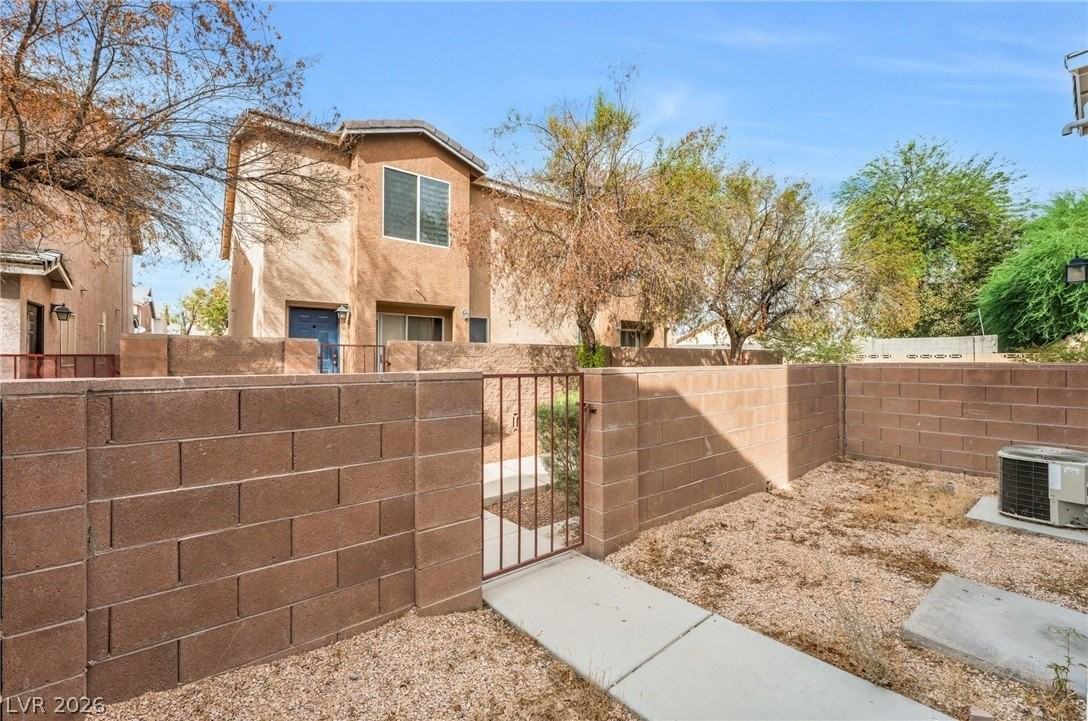 3686 Golden Sunset Ct - Photo 5 of 26