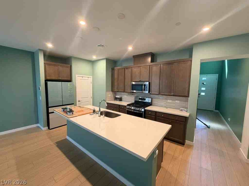 2662 Kindswood St - Photo 6 of 36