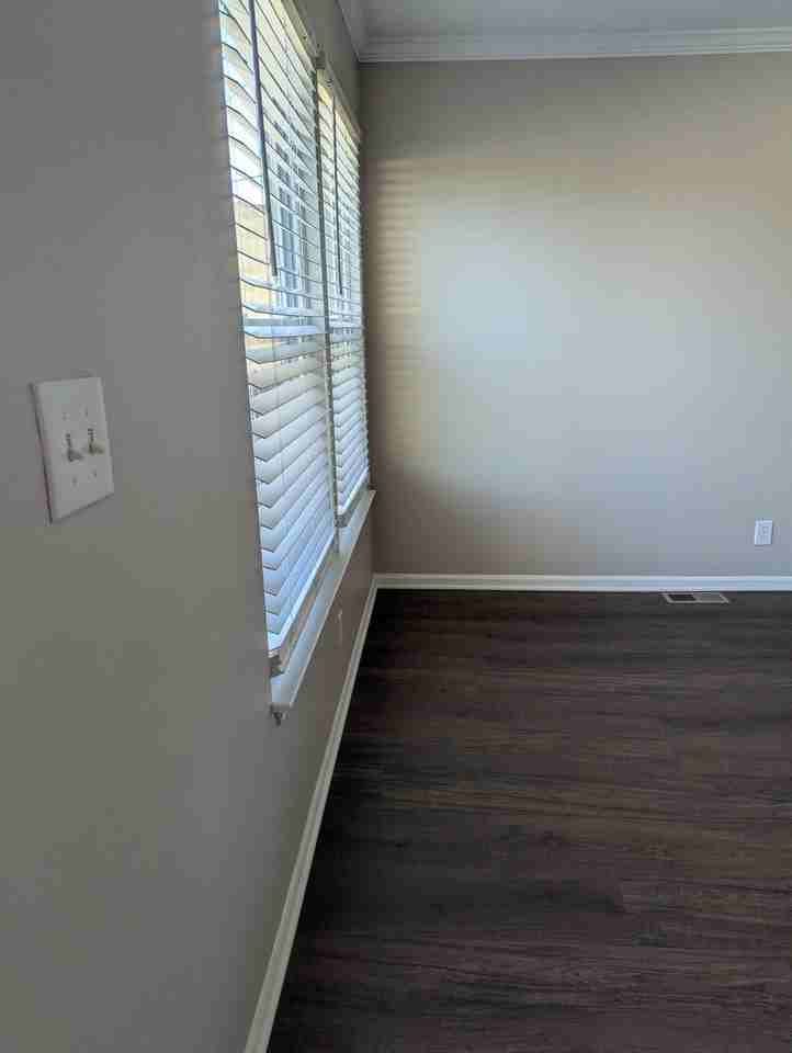 1472 Smith Ave - Photo 2 of 29