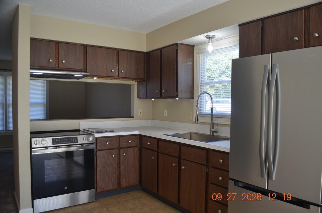 5519 E Karen Ct - Photo 4 of 23