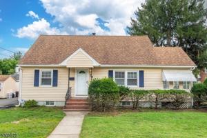 featured image of 74 Pine St