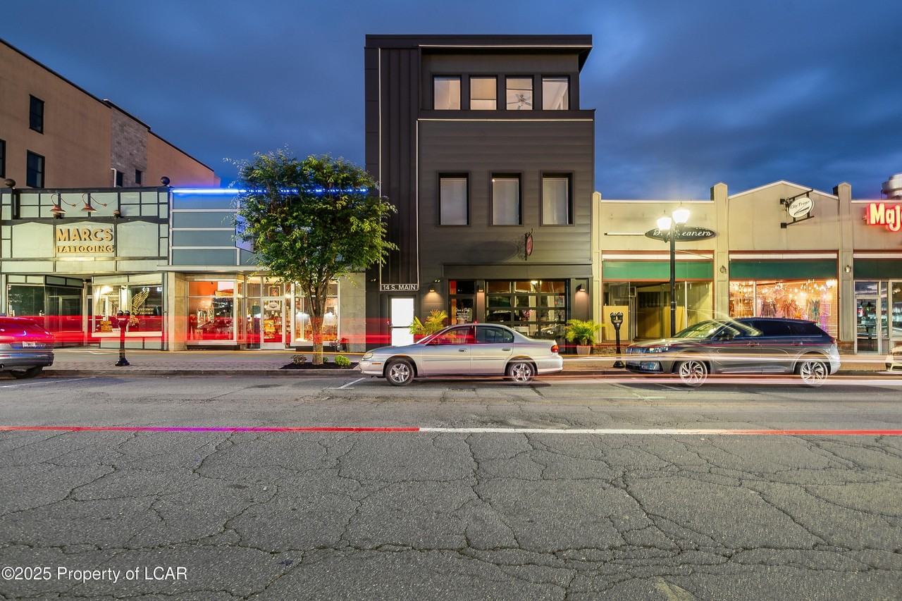 14 S Main St #101