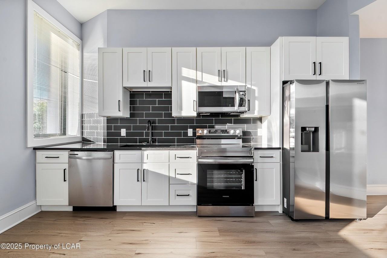 14 S Main St #101 - Photo 4 of 10