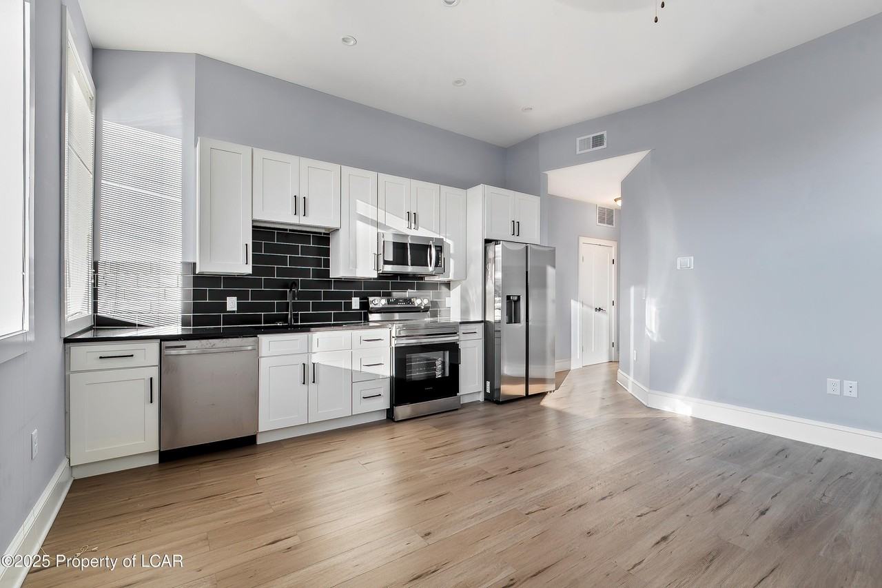 14 S Main St #101 - Photo 5 of 10