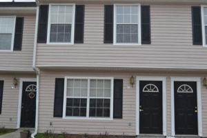 featured image of 1100 Pineland Ave Apt 8d
