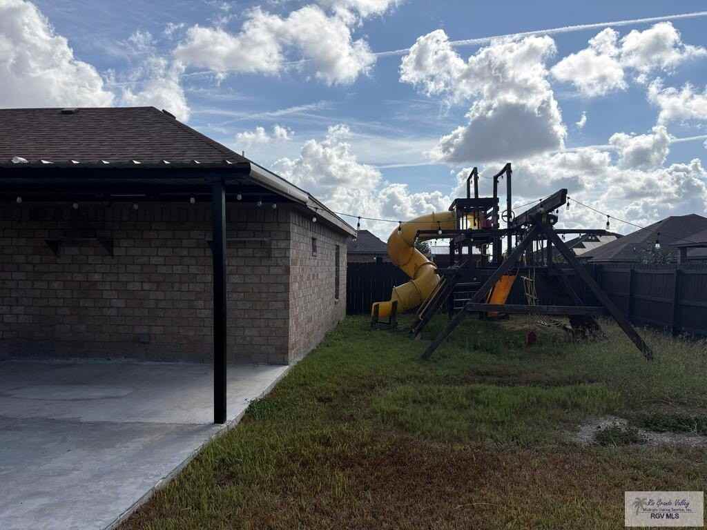 7323 Burr Oak Loop - Photo 4 of 17