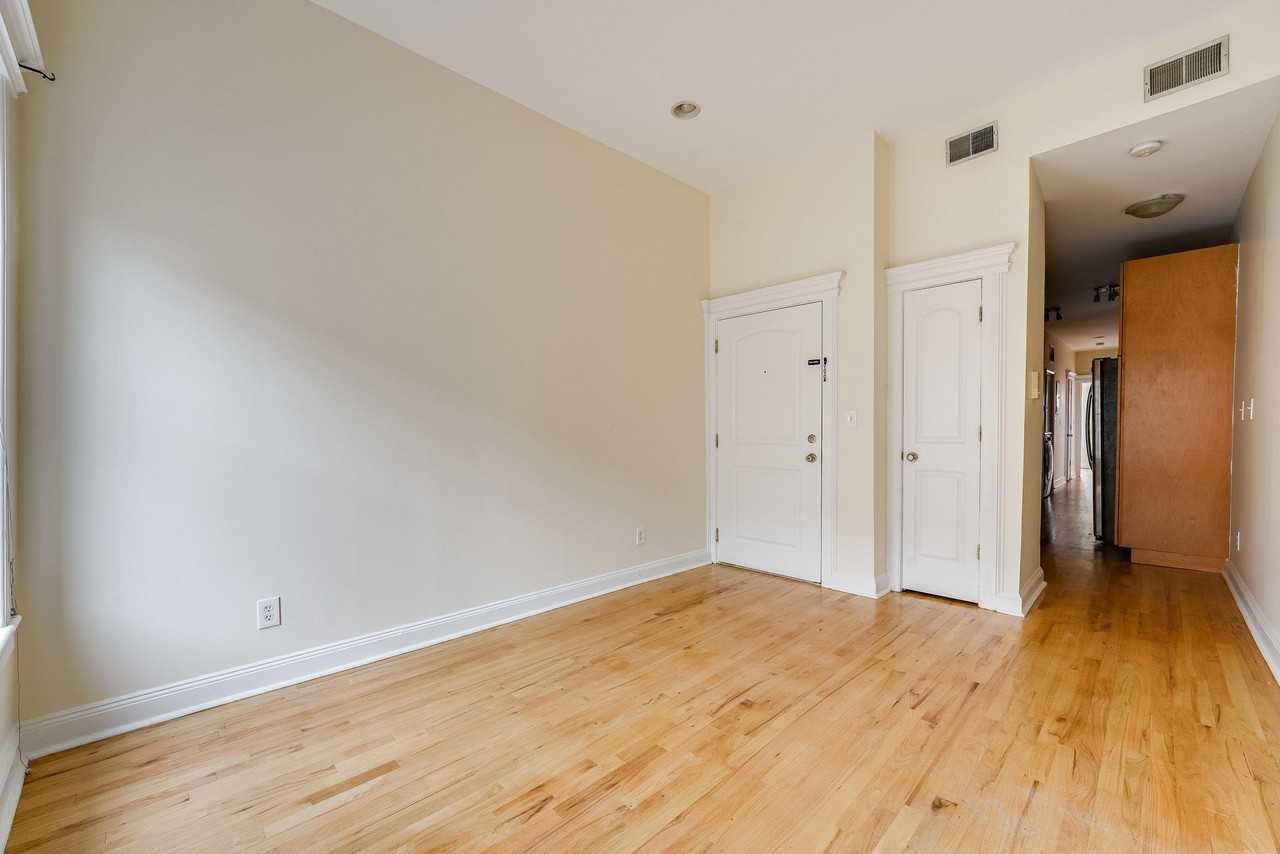 127 Brunswick St #3R - Photo 4 of 16