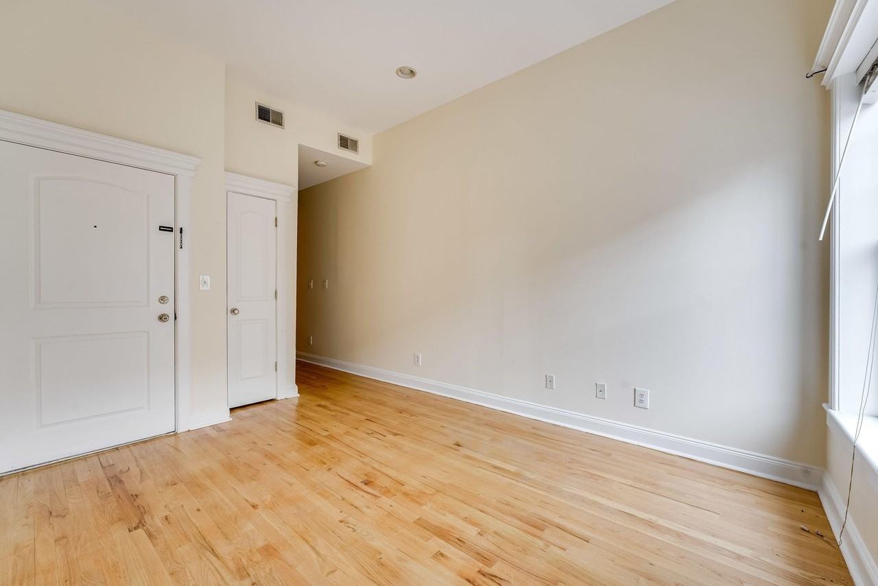 127 Brunswick St #3R - Photo 5 of 16