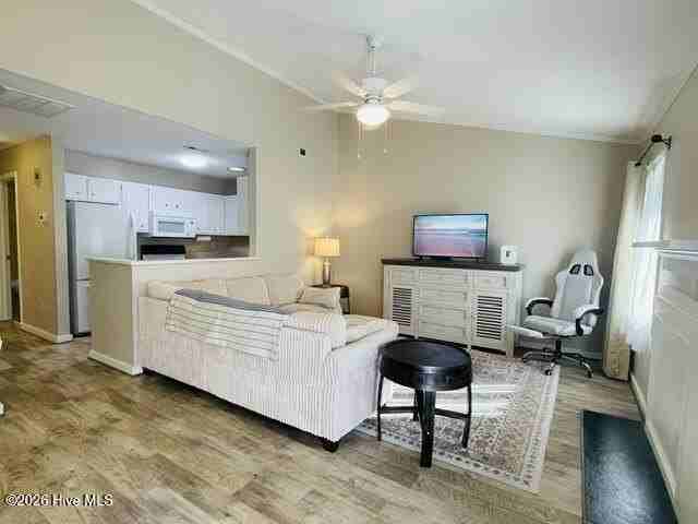 11A Mulberry Ln - Photo 5 of 17