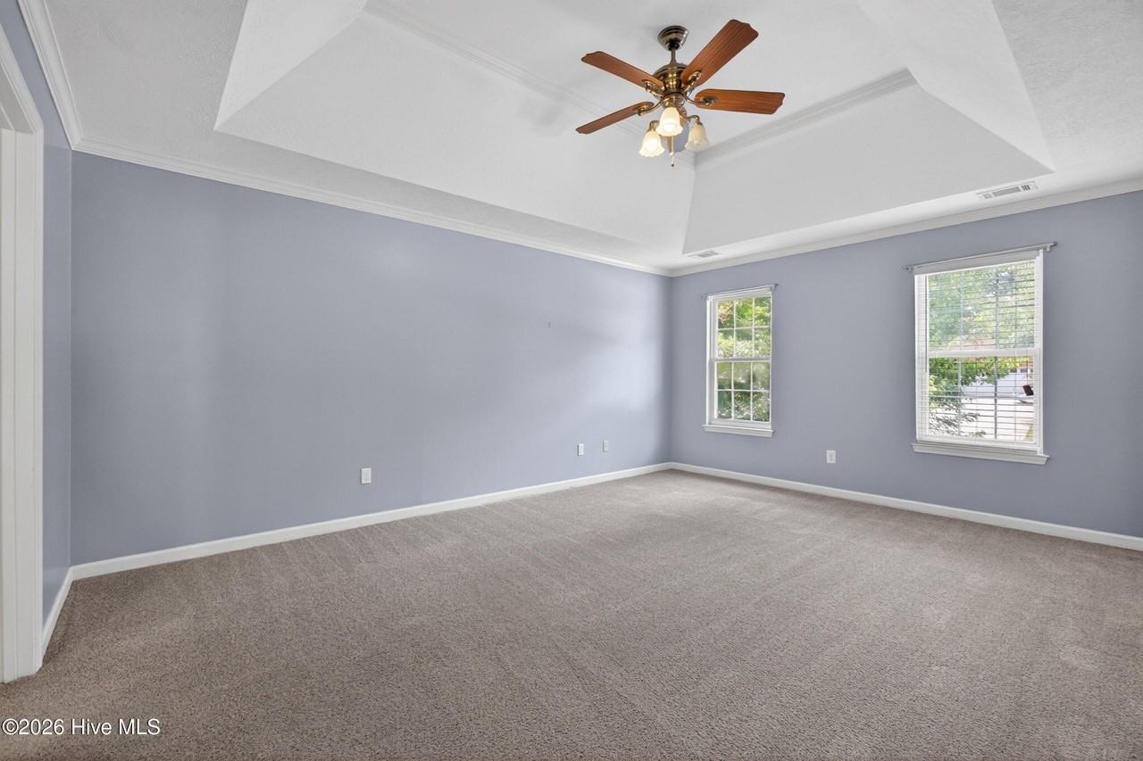 4090 Quinn Dr - Photo 5 of 42