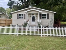 204 Pinewood Ave - Photo 1 of 1