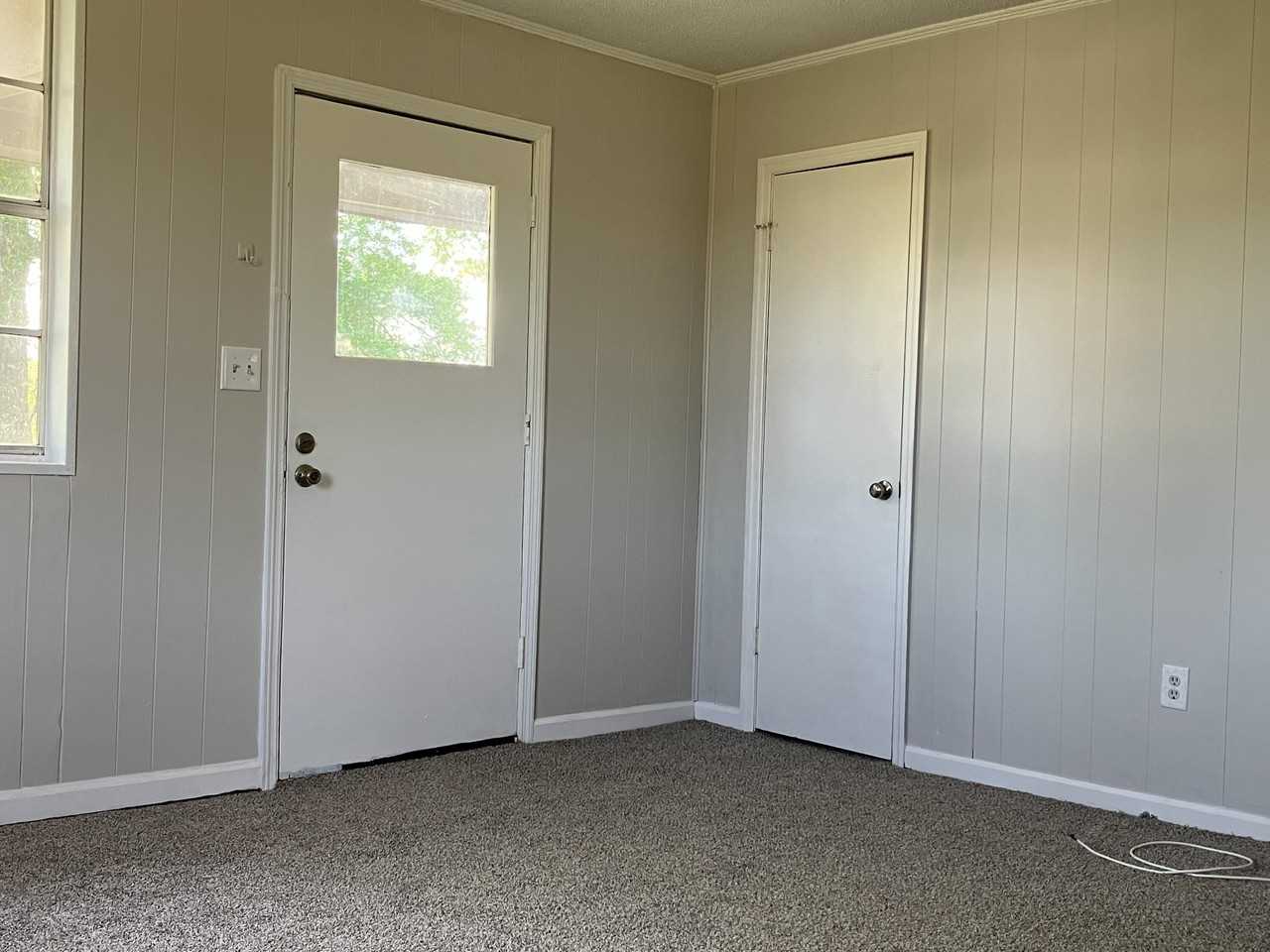 191 Ponderosa Rd #1 - Photo 2 of 7