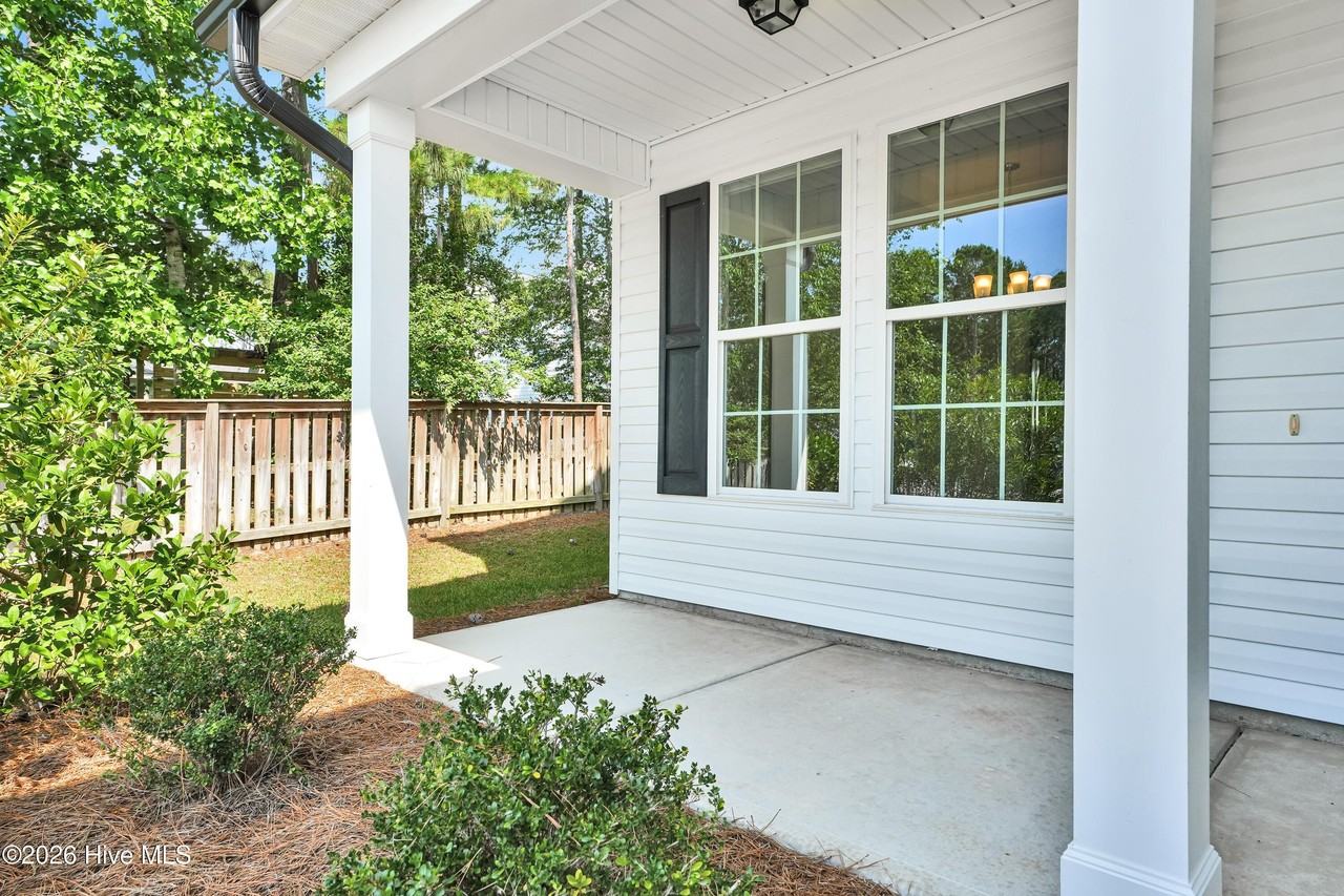 266 E Red Head Cir - Photo 3 of 36