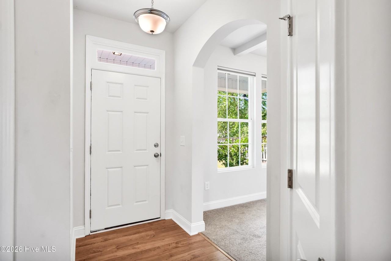 266 E Red Head Cir - Photo 4 of 36