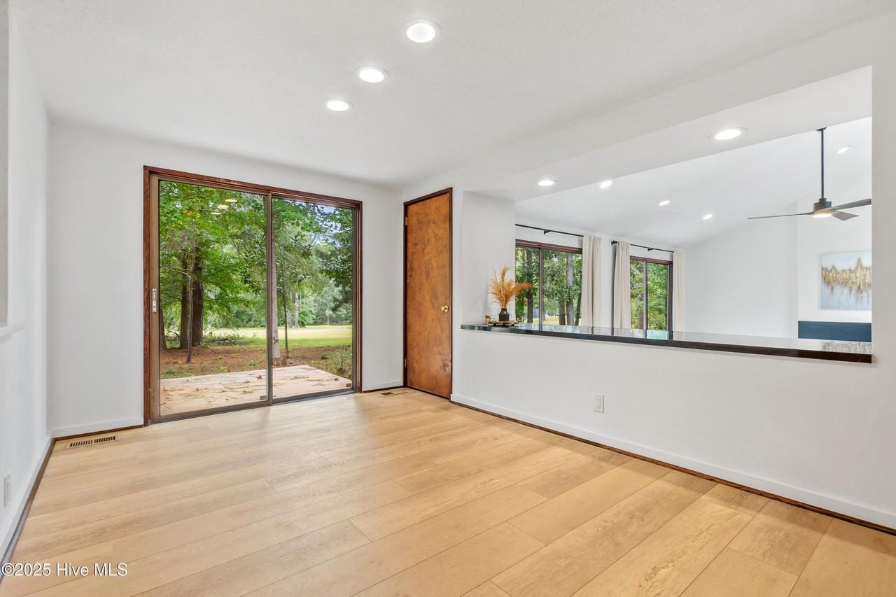 916 Rays Bridge Rd - Photo 6 of 27
