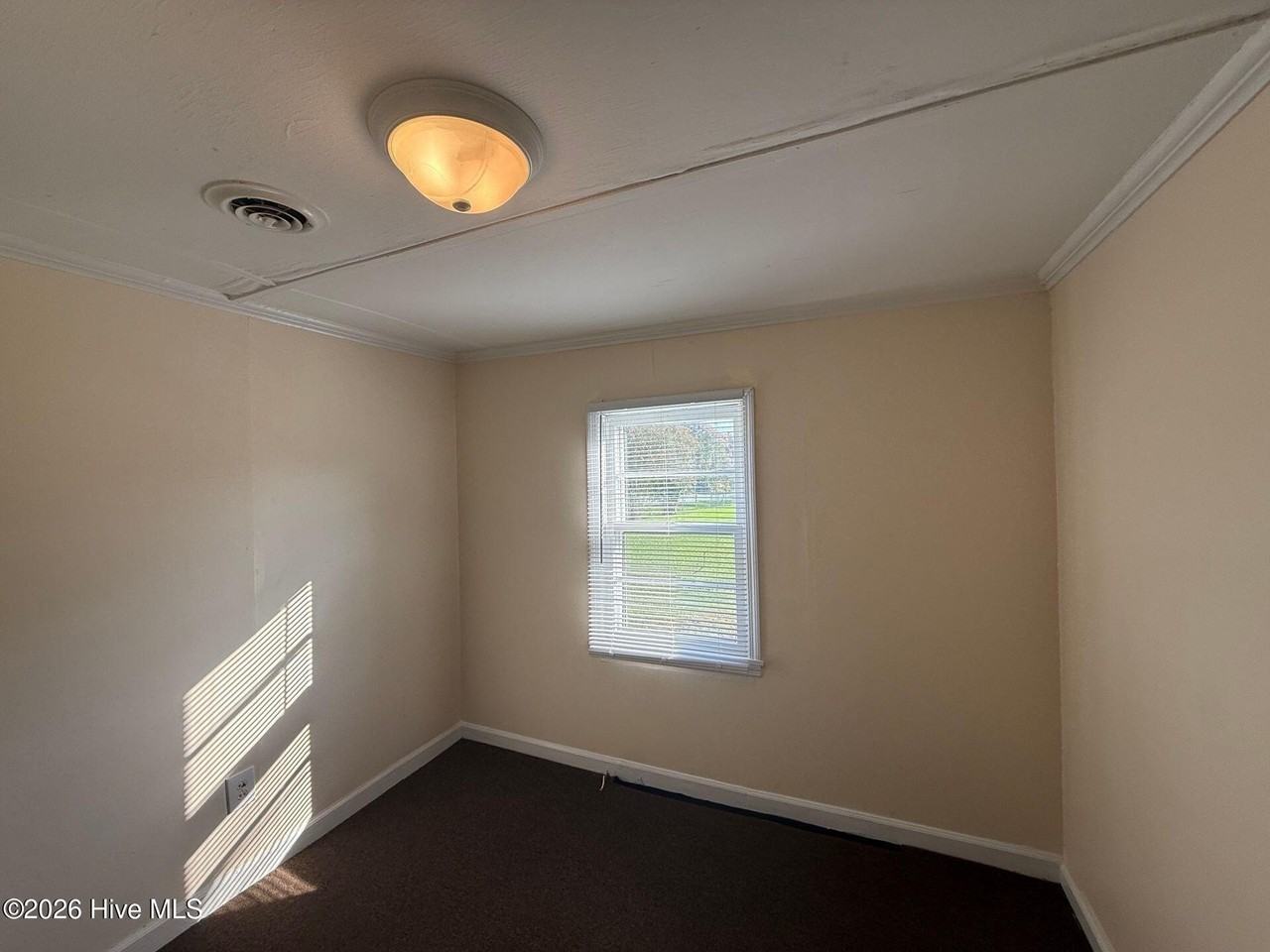 99 Market St - Photo 7 of 10