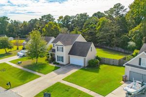 featured image of 222 Diamond Ct