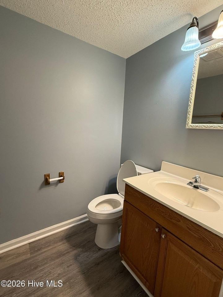 141 King George Ct - Photo 5 of 10
