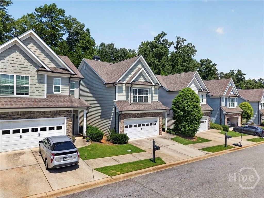 1849 Blackstone Way - Photo 3 of 44